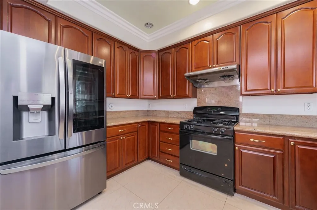 5786 Kingman, Buena Park, California 90621 home-pic-14